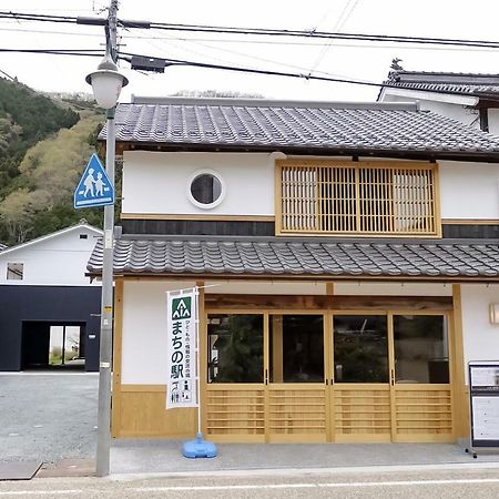 北房まちの駅 ゲストハウス Maniwa Luaran gambar